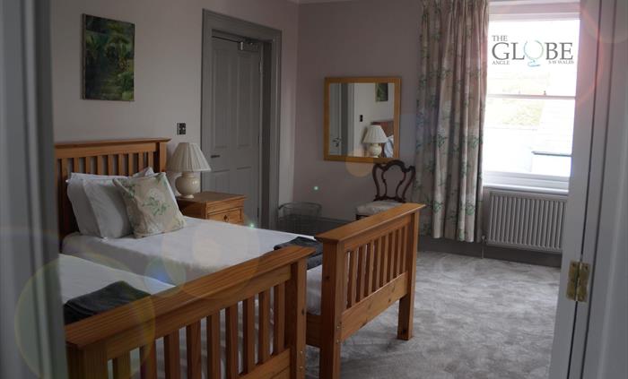 Family room 1